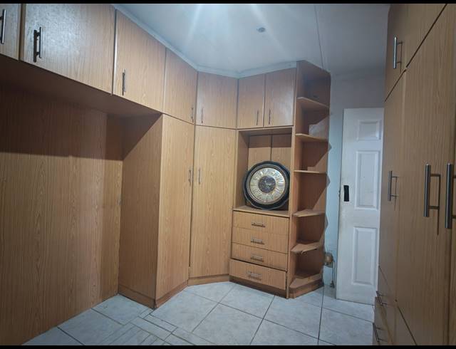 3 BEDROOM FREESTANDING FOR SALE IN WOODVIEW